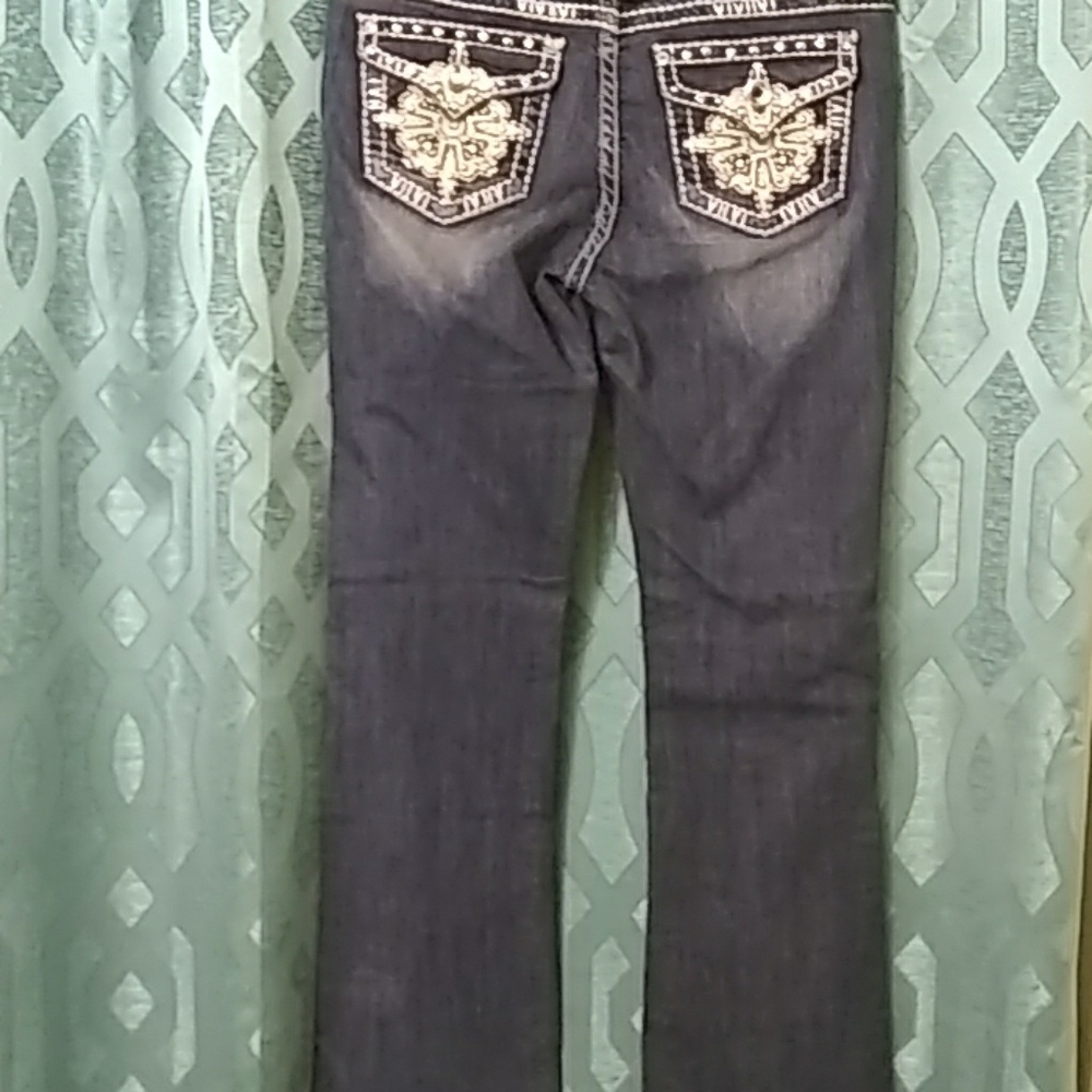 Jean